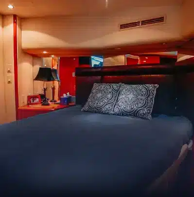 MASTER STATEROOM